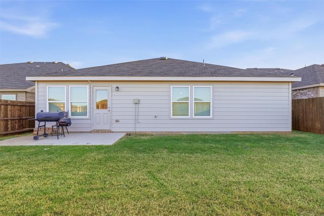 4540 Benham Drive, Fort Worth, TX 76036