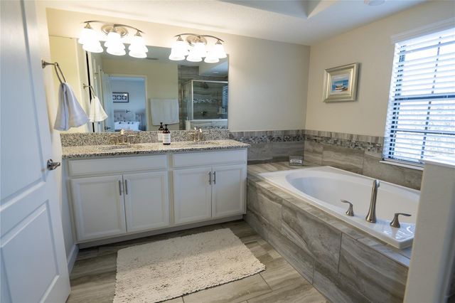 1337 SHINNECOCK HILLS DRIVE, Davenport, FL 33896