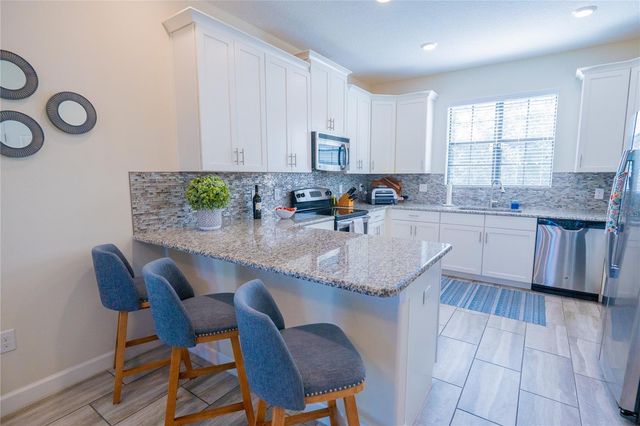 1337 SHINNECOCK HILLS DRIVE, Davenport, FL 33896