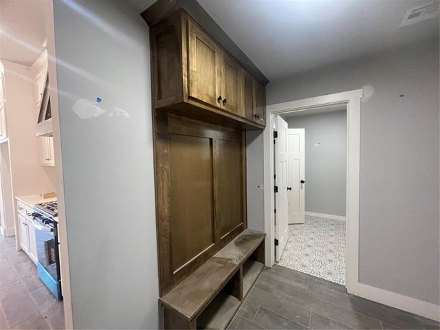 4516 Hambletonian Lane, Mustang, OK 73064