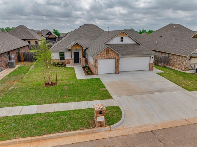 4516 Hambletonian Lane, Mustang, OK 73064