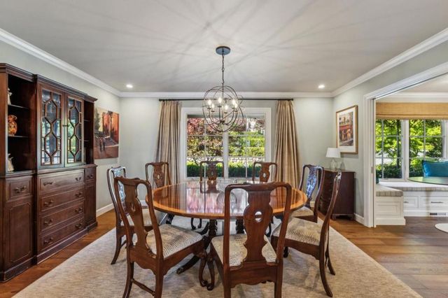 995 Woodland Drive, Hillsborough, CA 94010
