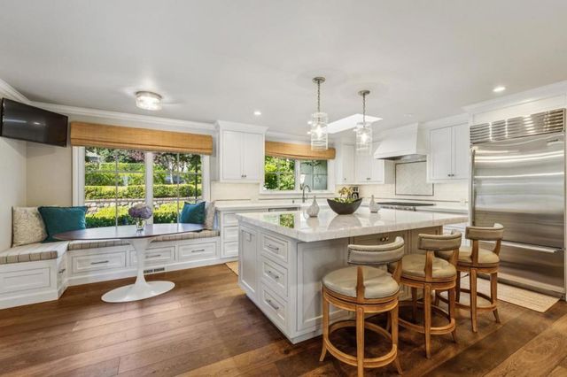 995 Woodland Drive, Hillsborough, CA 94010
