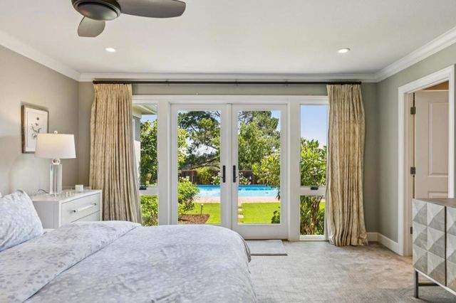 995 Woodland Drive, Hillsborough, CA 94010