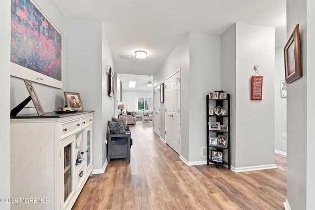 28 Sherwood Drive, Monroe Twp, NJ 08831