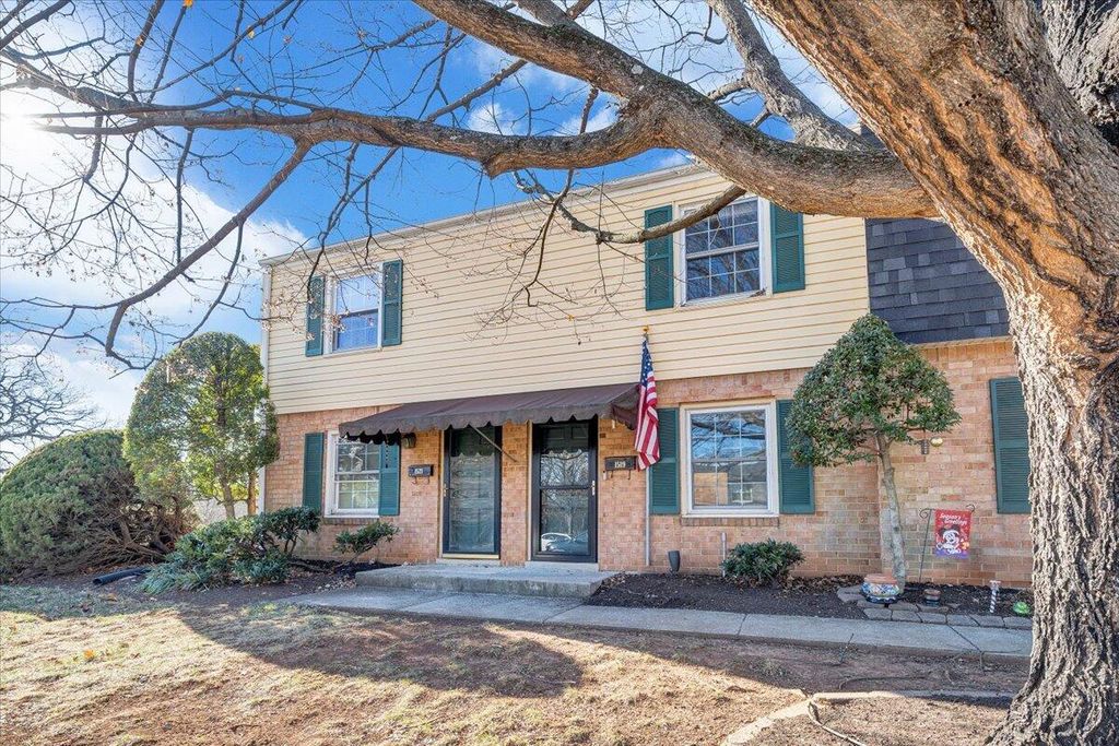 1519 Wautauga St SW, Roanoke, VA 24015