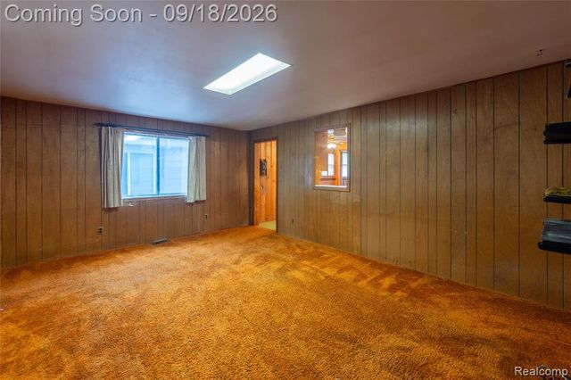7555 Ore Lake Road, Brighton, MI 48116