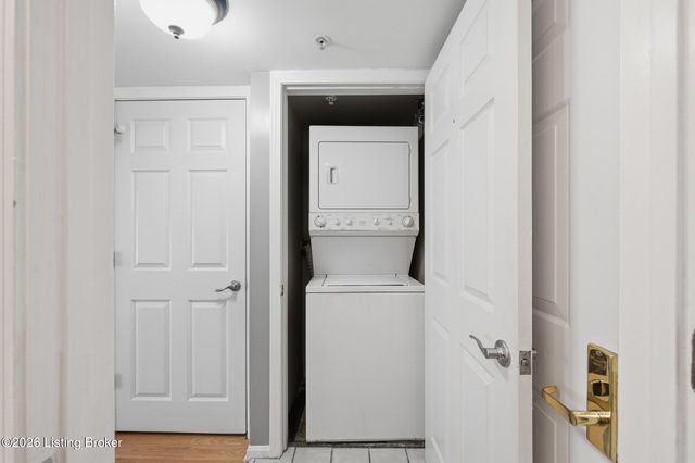 2730 Brownsboro Rd APT 154, Louisville, KY 40206