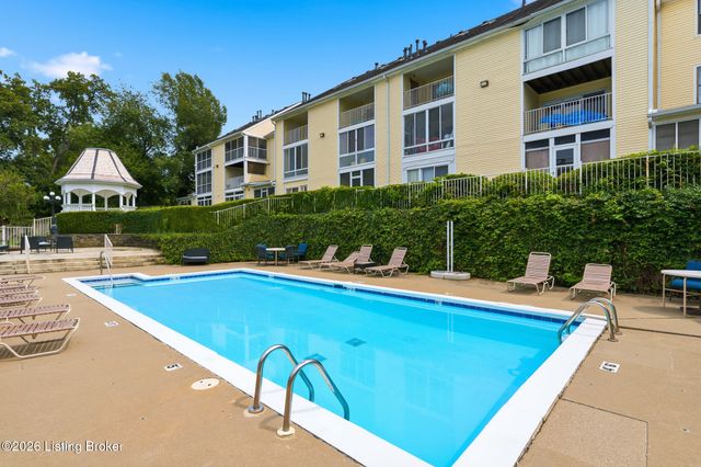 2730 Brownsboro Rd APT 154, Louisville, KY 40206