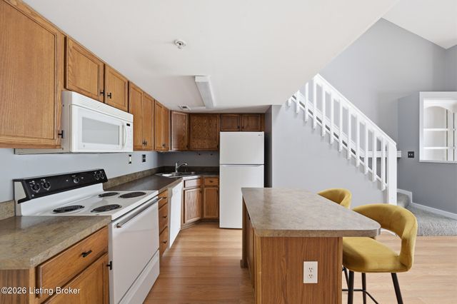 2730 Brownsboro Rd APT 154, Louisville, KY 40206