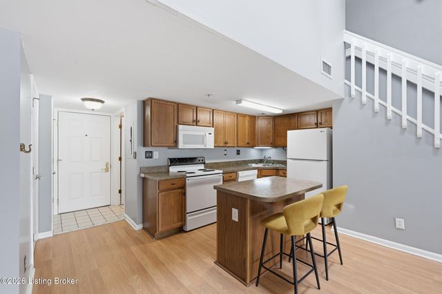 2730 Brownsboro Rd APT 154, Louisville, KY 40206