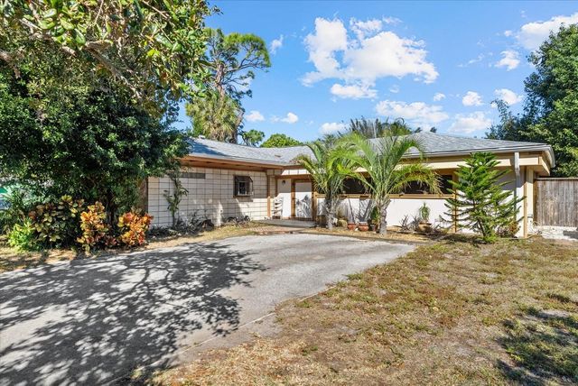 1717 HAZELWOOD STREET, Sarasota, FL 34231