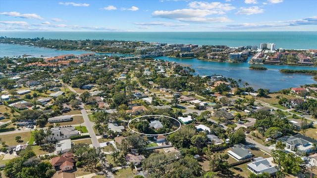 1717 HAZELWOOD STREET, Sarasota, FL 34231