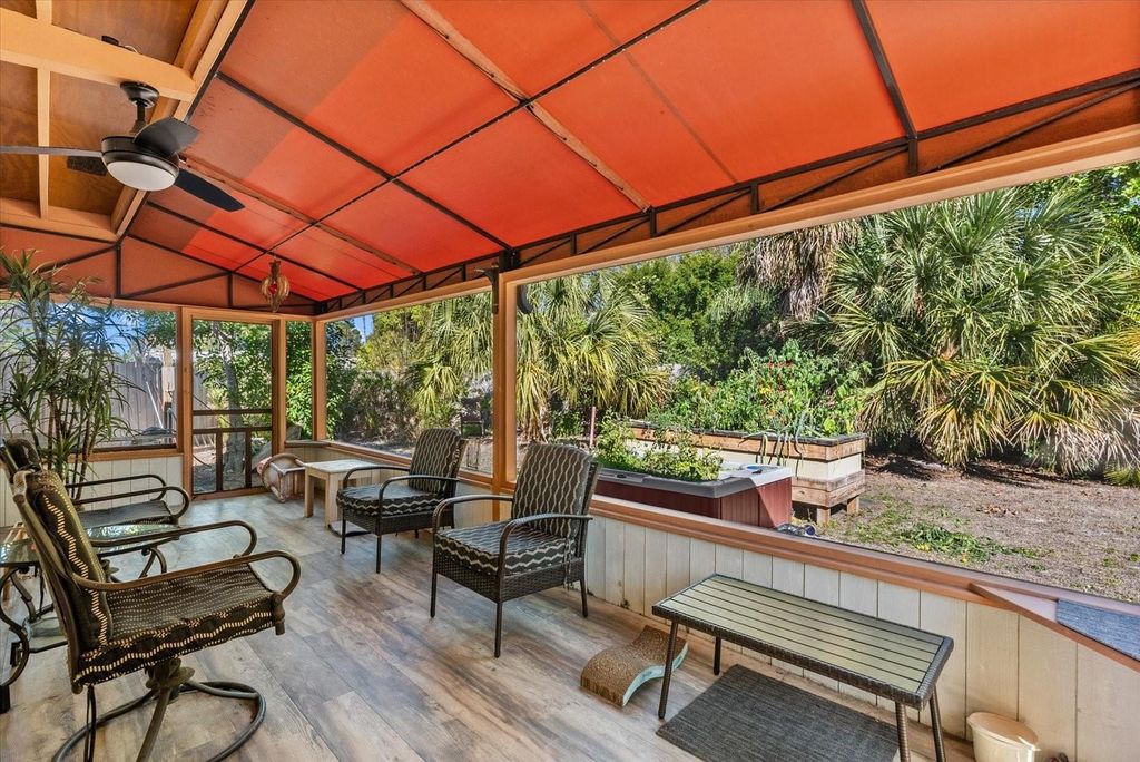 Image 16 of property listing at 1717 HAZELWOOD STREET, Sarasota, FL 34231