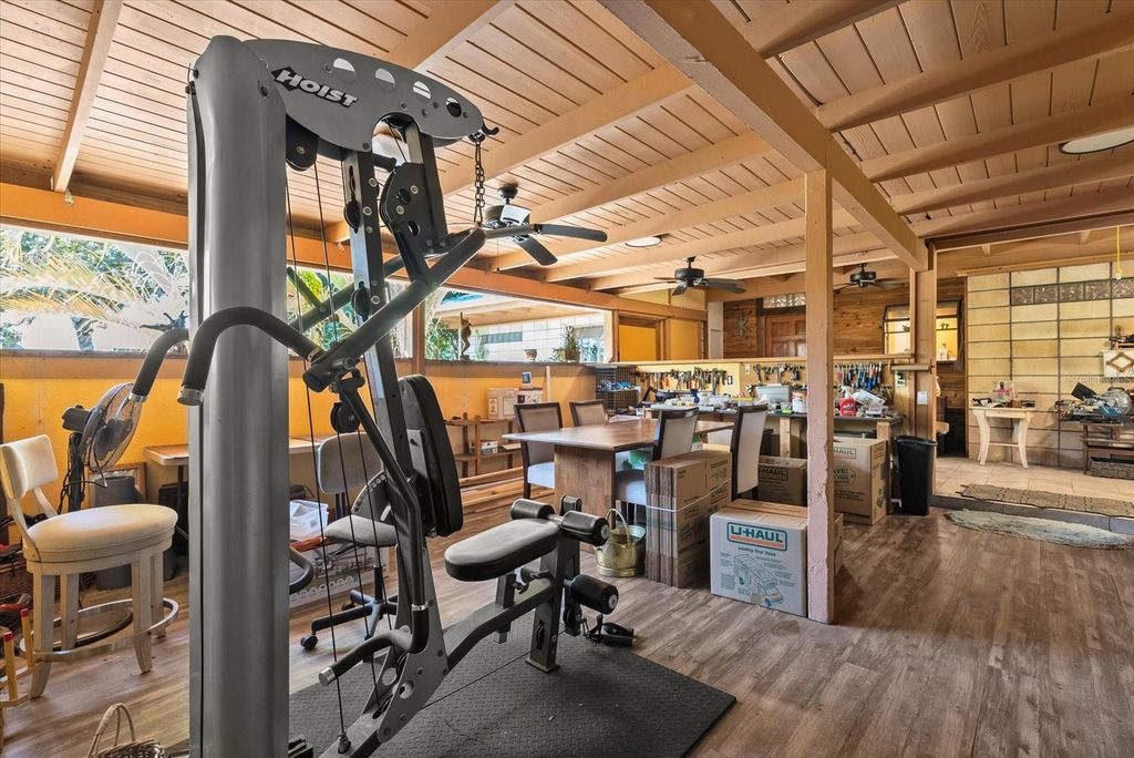 Image 17 of property listing at 1717 HAZELWOOD STREET, Sarasota, FL 34231