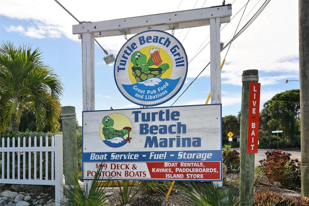 Image 52 of property listing at 1717 HAZELWOOD STREET, Sarasota, FL 34231