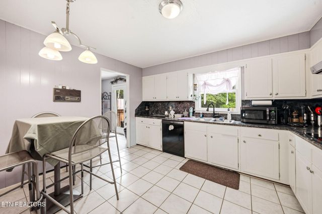 236 Royal Drive, Kingsport, TN 37663