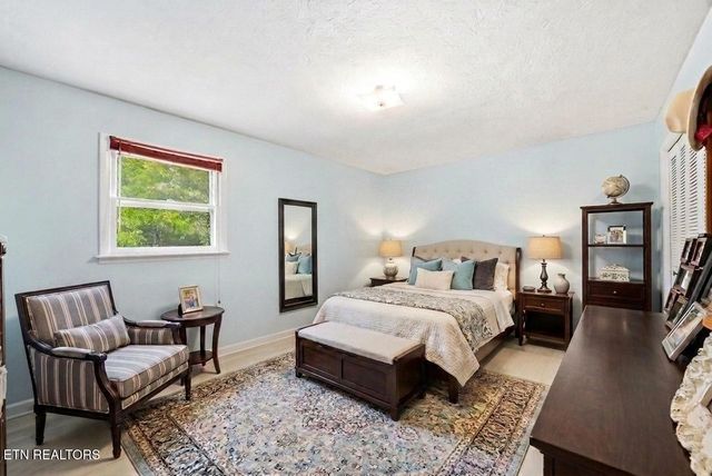 236 Royal Drive, Kingsport, TN 37663