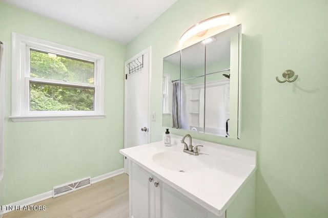 236 Royal Drive, Kingsport, TN 37663