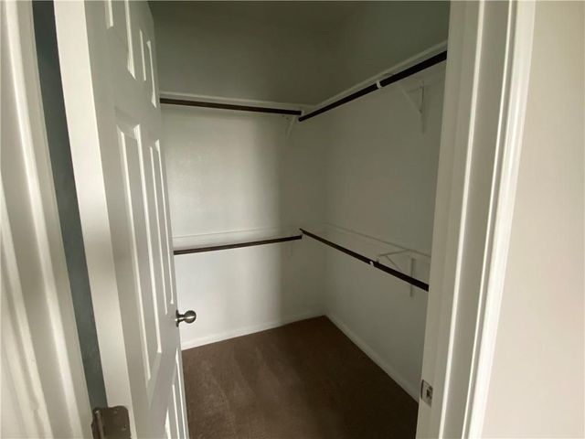 430 Twisted Oaks LN, Buda, TX 78610