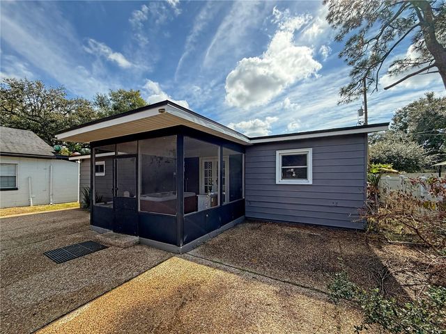 1303 E MURIEL STREET, Orlando, FL 32806