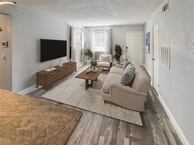 1303 E MURIEL STREET, Orlando, FL 32806