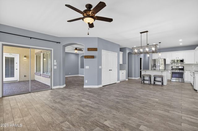 18412 W COLTER Court, Litchfield Park, AZ 85340