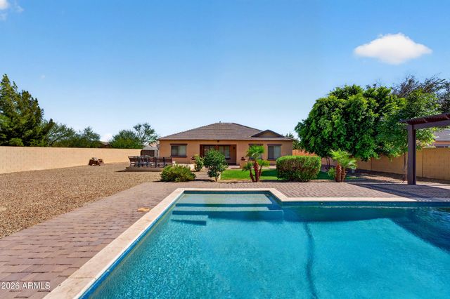 18412 W COLTER Court, Litchfield Park, AZ 85340