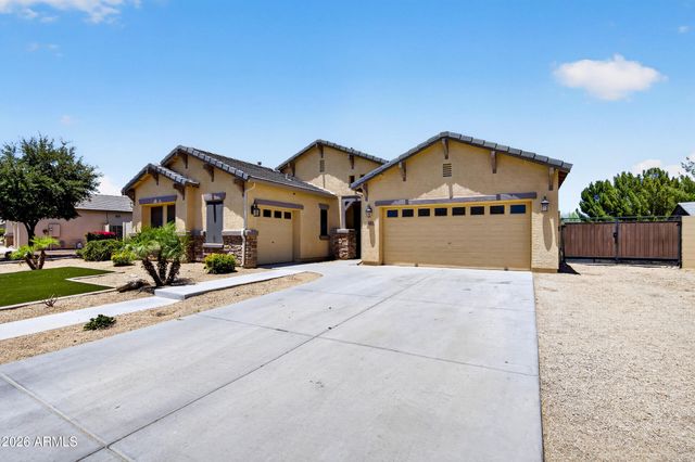 18412 W COLTER Court, Litchfield Park, AZ 85340