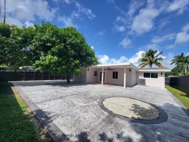 8140 NW 11th Ct 8140, Pembroke Pines, FL 33024