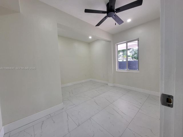 8140 NW 11th Ct 8140, Pembroke Pines, FL 33024