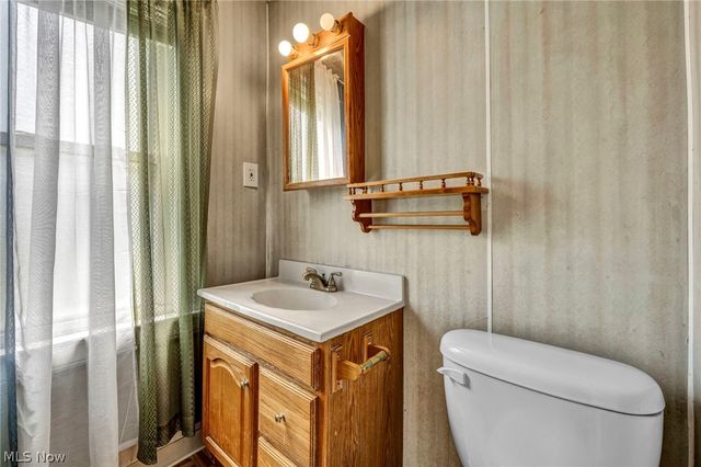 13313 Sprecher Avenue, Cleveland, OH 44135
