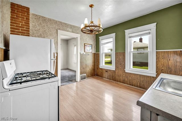 13313 Sprecher Avenue, Cleveland, OH 44135