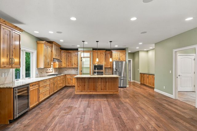 530 N ROUTE O, Rocheport, MO 65279