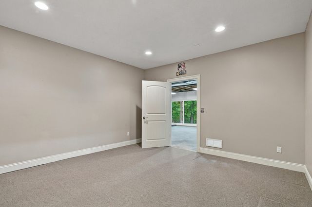 530 N ROUTE O, Rocheport, MO 65279