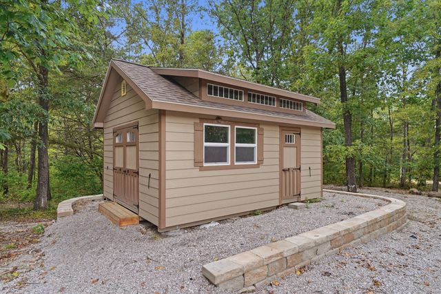 530 N ROUTE O, Rocheport, MO 65279