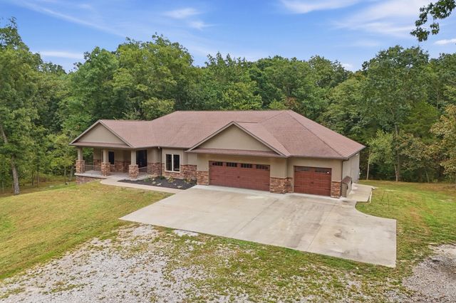530 N ROUTE O, Rocheport, MO 65279