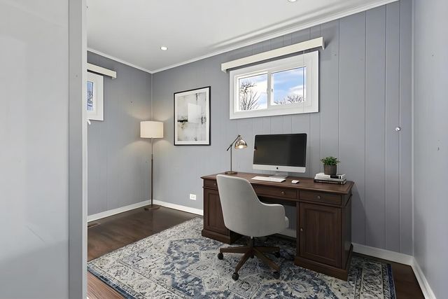 5524 S Bruner Street, Hinsdale, IL 60521