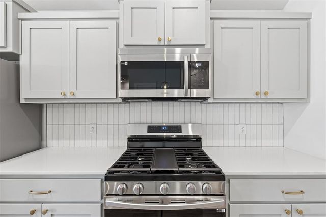 2733 NW 199th Street, Edmond, OK 73012