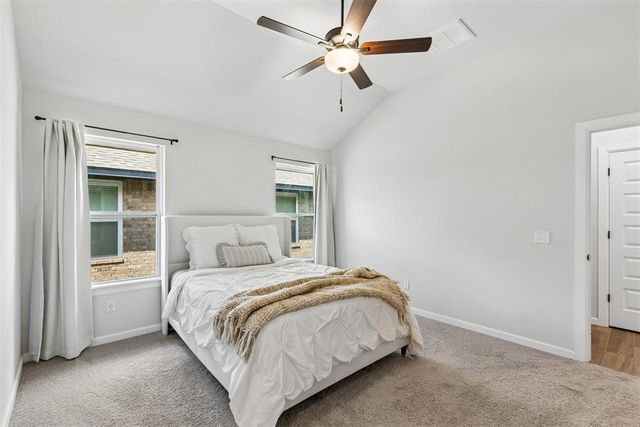 2733 NW 199th Street, Edmond, OK 73012