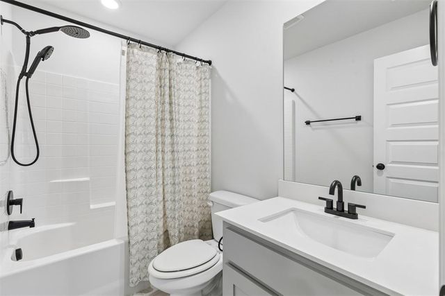 2733 NW 199th Street, Edmond, OK 73012