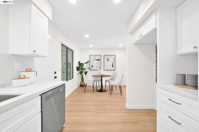 34380 Gadwall Cmn, Fremont, CA 94555