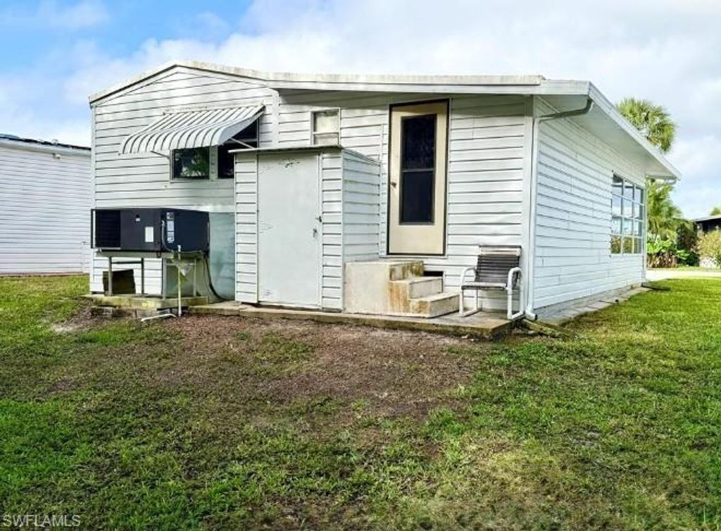 5 Bass LN 5, NAPLES, FL 34114 — photo 3