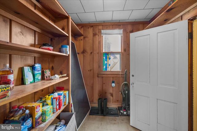 40 CAVE ST, Luray, VA 22835