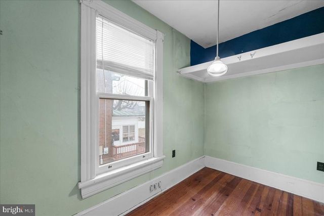 40 CAVE ST, Luray, VA 22835