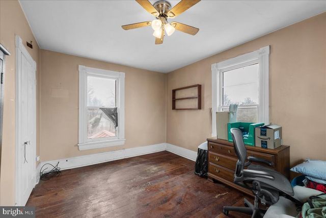 40 CAVE ST, Luray, VA 22835