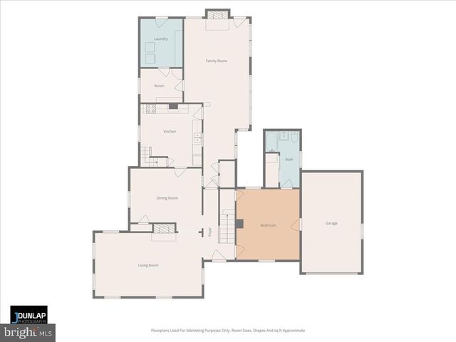 40 CAVE ST, Luray, VA 22835