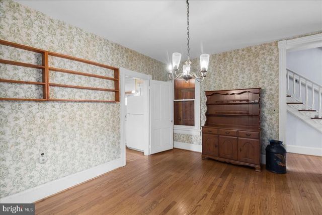 40 CAVE ST, Luray, VA 22835