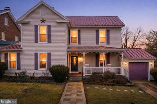 40 CAVE ST, Luray, VA 22835