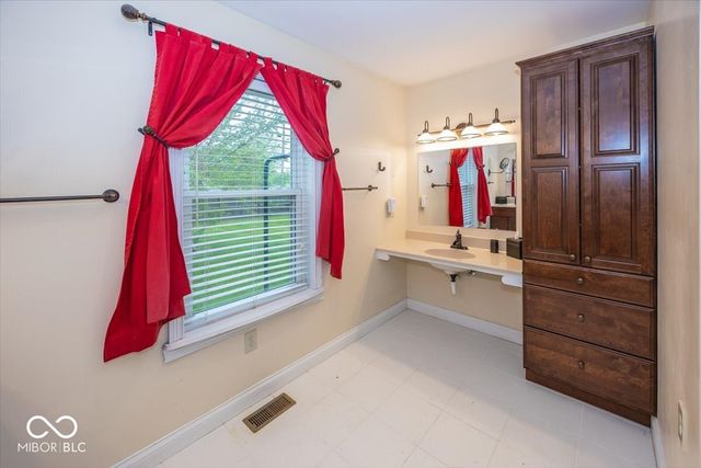 1714 Pippin Drive, Greenfield, IN 46140